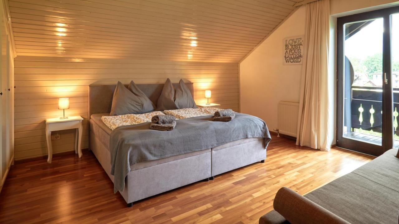 Jeff'S - Rooms With A Mountain View Bad Goisern Exterior foto