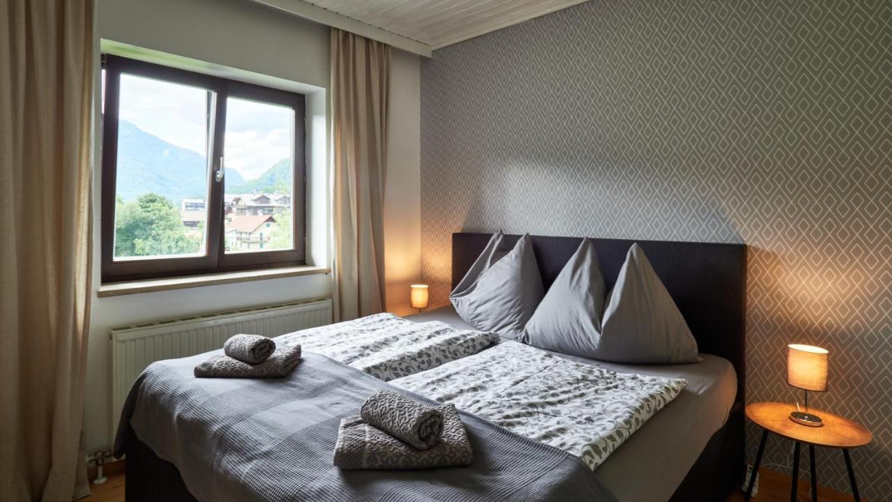 Jeff'S - Rooms With A Mountain View Bad Goisern Exterior foto